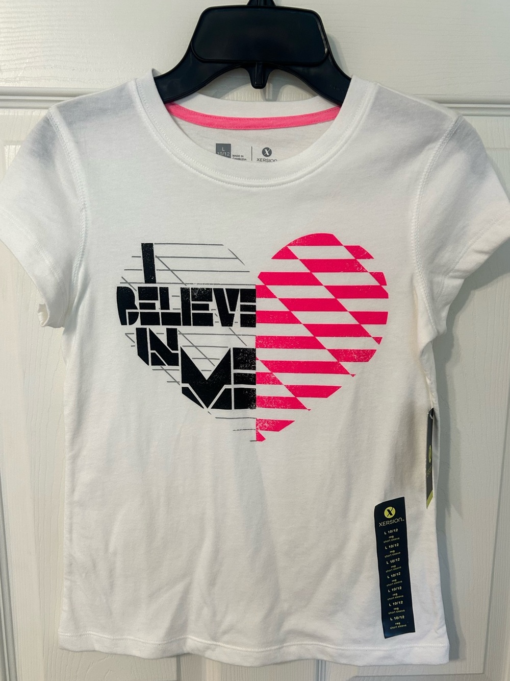 NWT! - Girls, Xersion, White Tee with Pink and Black Heart Graphic, Size Large